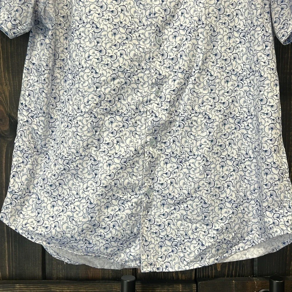 Robert Graham Blue Bellflower Tailored Woven Shirt M Button Up Collar S/S Casual
